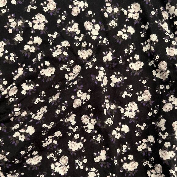 Pink VS Floral Print Top - Picture 2 of 6